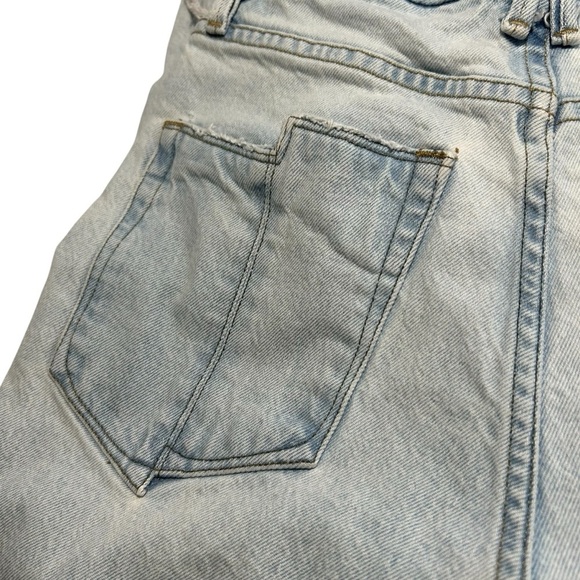 Good American Distressed Bootcut Split Hem Jeans Sz 2/26 - Picture 8 of 16